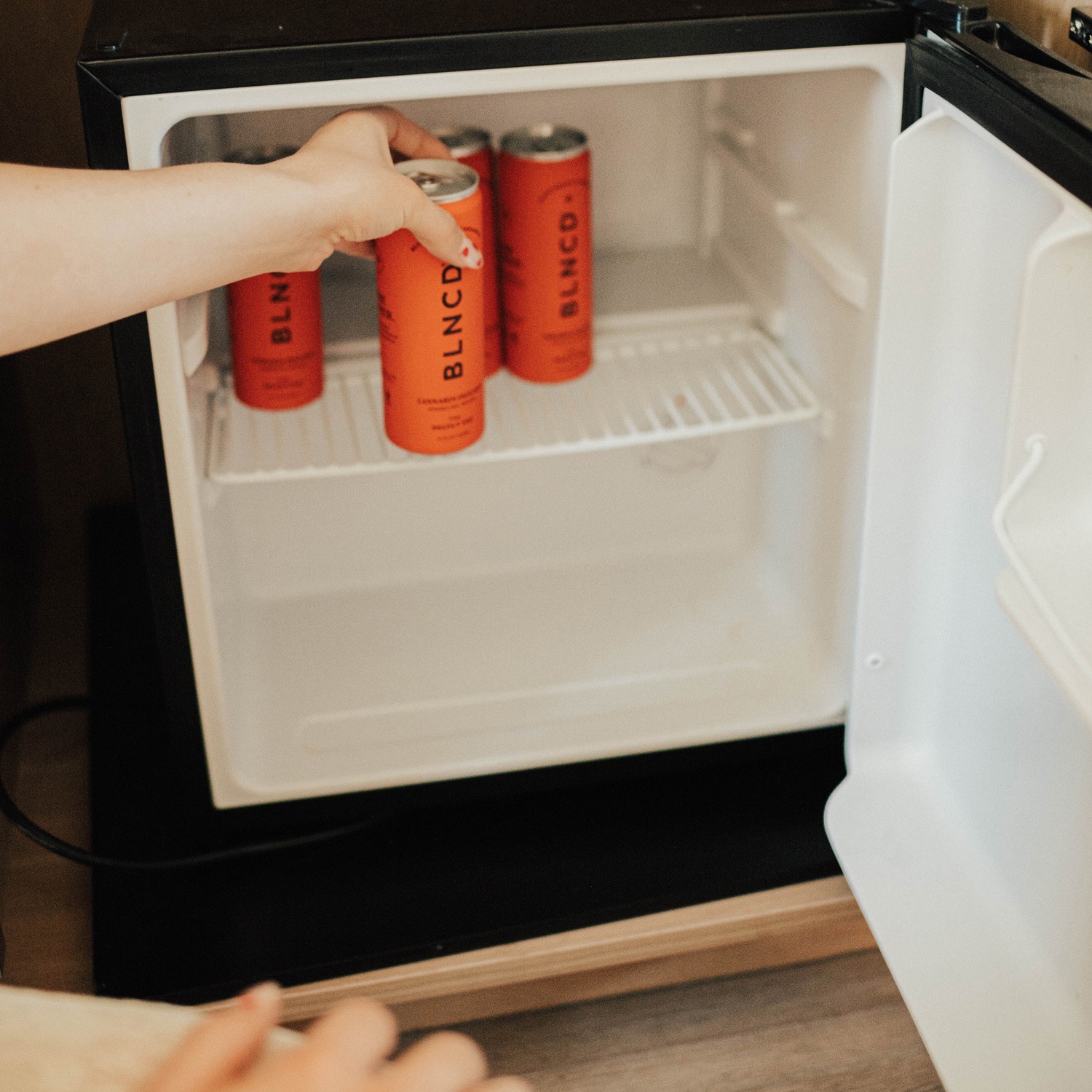 Blood Orange Cardamom - THC Sparkling Water - Image 3